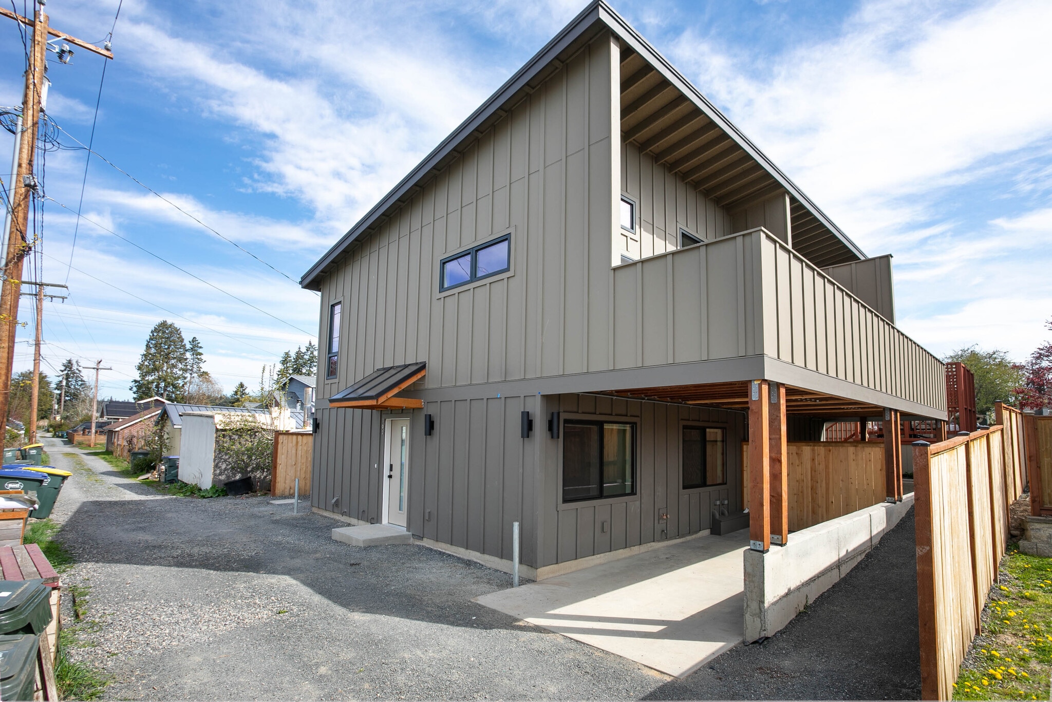 Building Photo - 2517 Vallette St