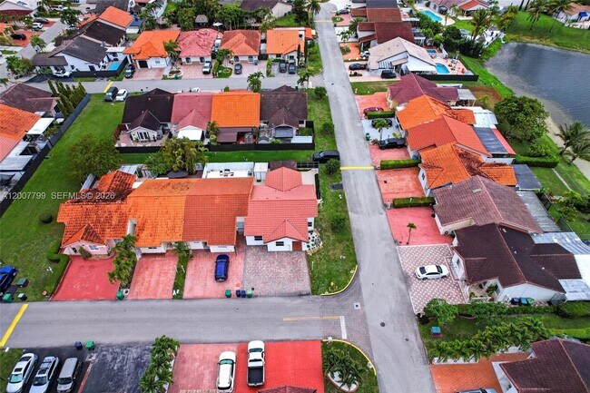 Building Photo - 4530 SW 143rd Pl