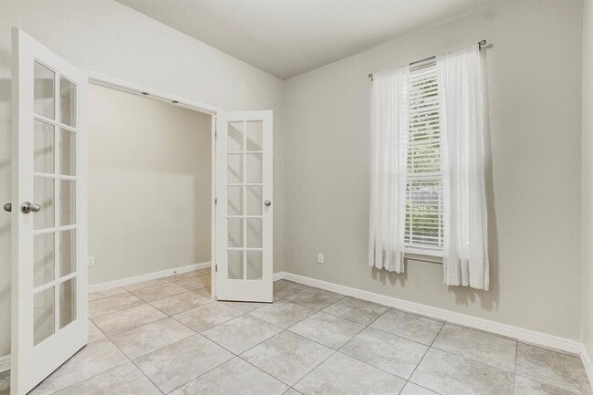 Building Photo - 356 Quarry Ln