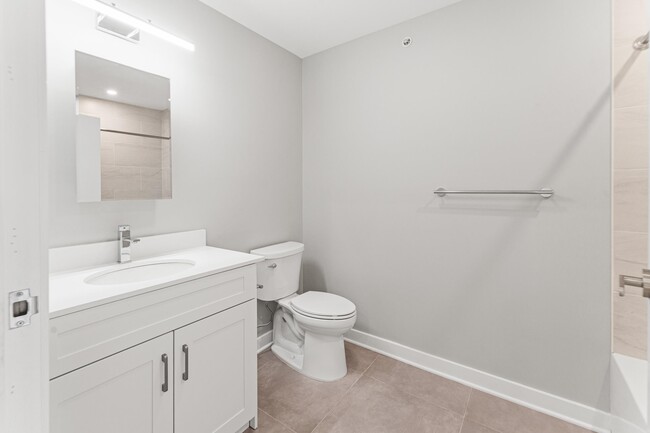 Building Photo - 475 Communipaw Ave