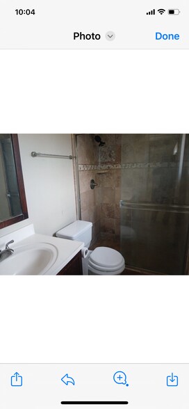 Building Photo - 291 E Rienstra St
