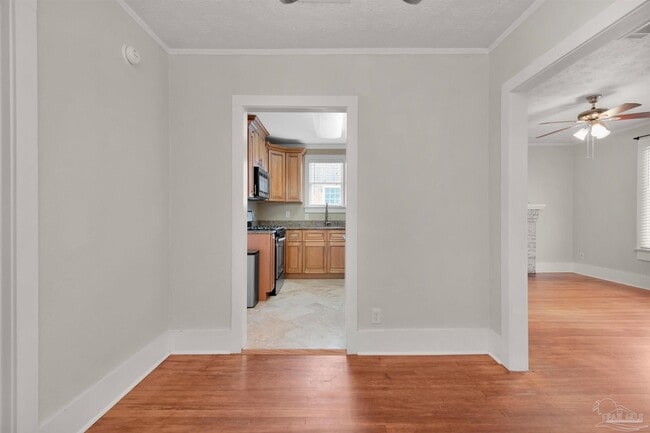 Building Photo - 1717 N 16th Ave