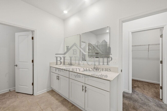 Building Photo - 3048 Country Side Dr