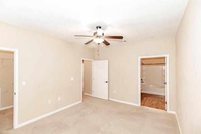 Building Photo - 5402-FM1488 FM 1488 Rd
