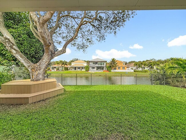 Building Photo - Gorgeous 3 bedroom 2 bath Single Family Home in Delray Beach