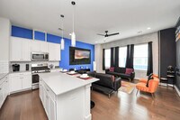 Building Photo - 3644-B Griggs Road-SI ID1047940P