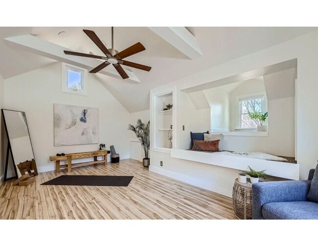 Building Photo - Sunny 3BR in Prime Newlands Neighborhood in North Boulder