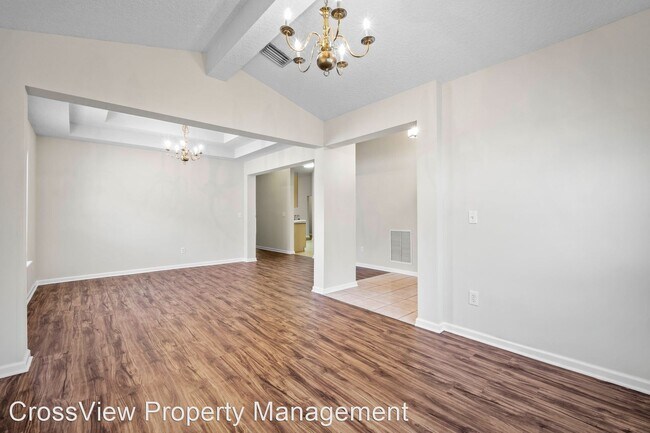 Building Photo - 4 br, 2 bath House - 708 Sharon Ct.