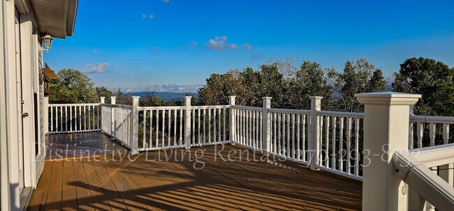Building Photo - Stunning River & Mountain Views in South Pittsburg, Tennessee