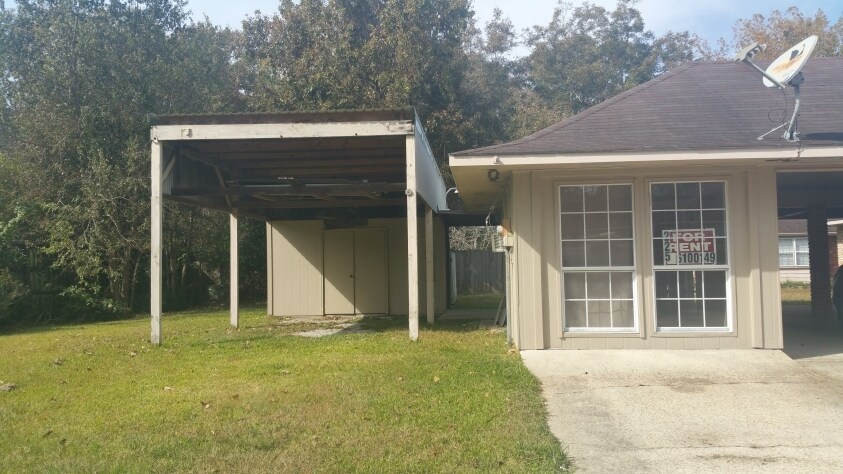 boatport - 10158 Azrok Ave