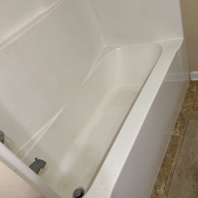 Building Photo - 149 Beverly South Rd