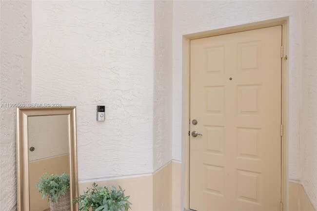 Building Photo - 15465 Lake Magnolia Pl