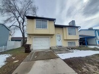 Building Photo - 4735 Wedgecliffe Dr