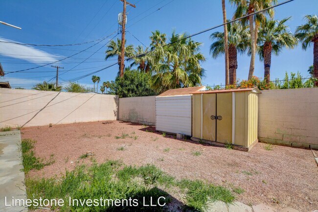Building Photo - 2 br, 2.5 bath House - 1403 Rexford Place