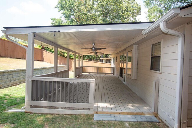Building Photo - 8 Turtle Creek Ct