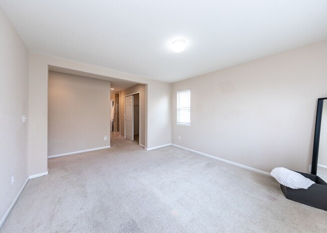 Building Photo - Charming 3 Bed, 2.5 bath in Northgate in D20