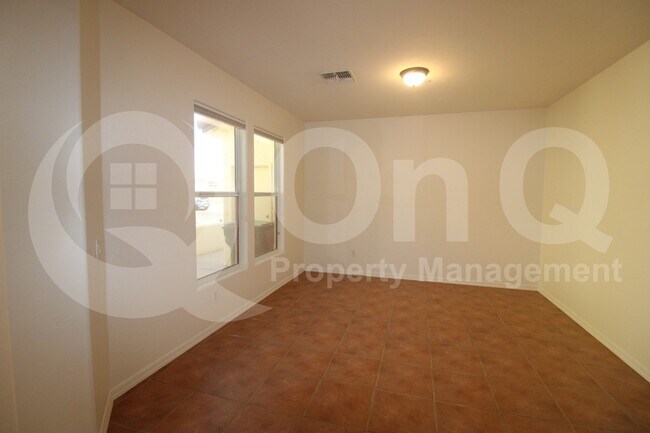 Building Photo - 779 W Calle La Bolita