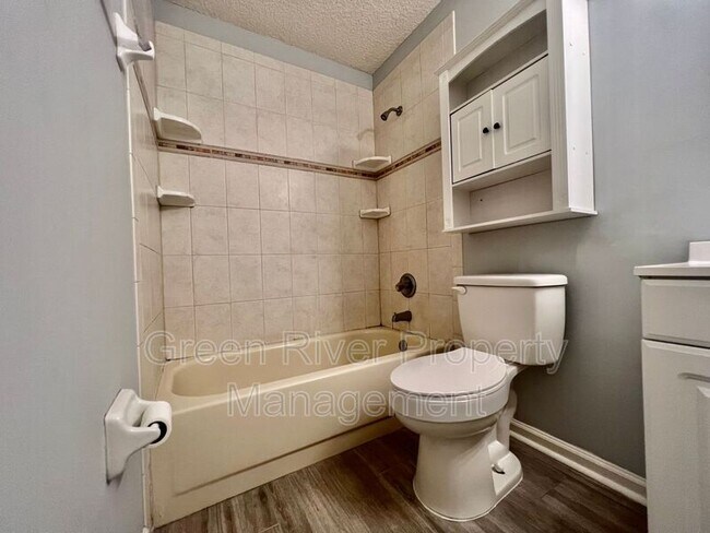 Building Photo - 3248 Dowitcher Ln