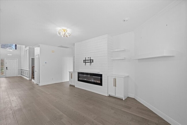 Building Photo - 1223 Mallard Creek Dr