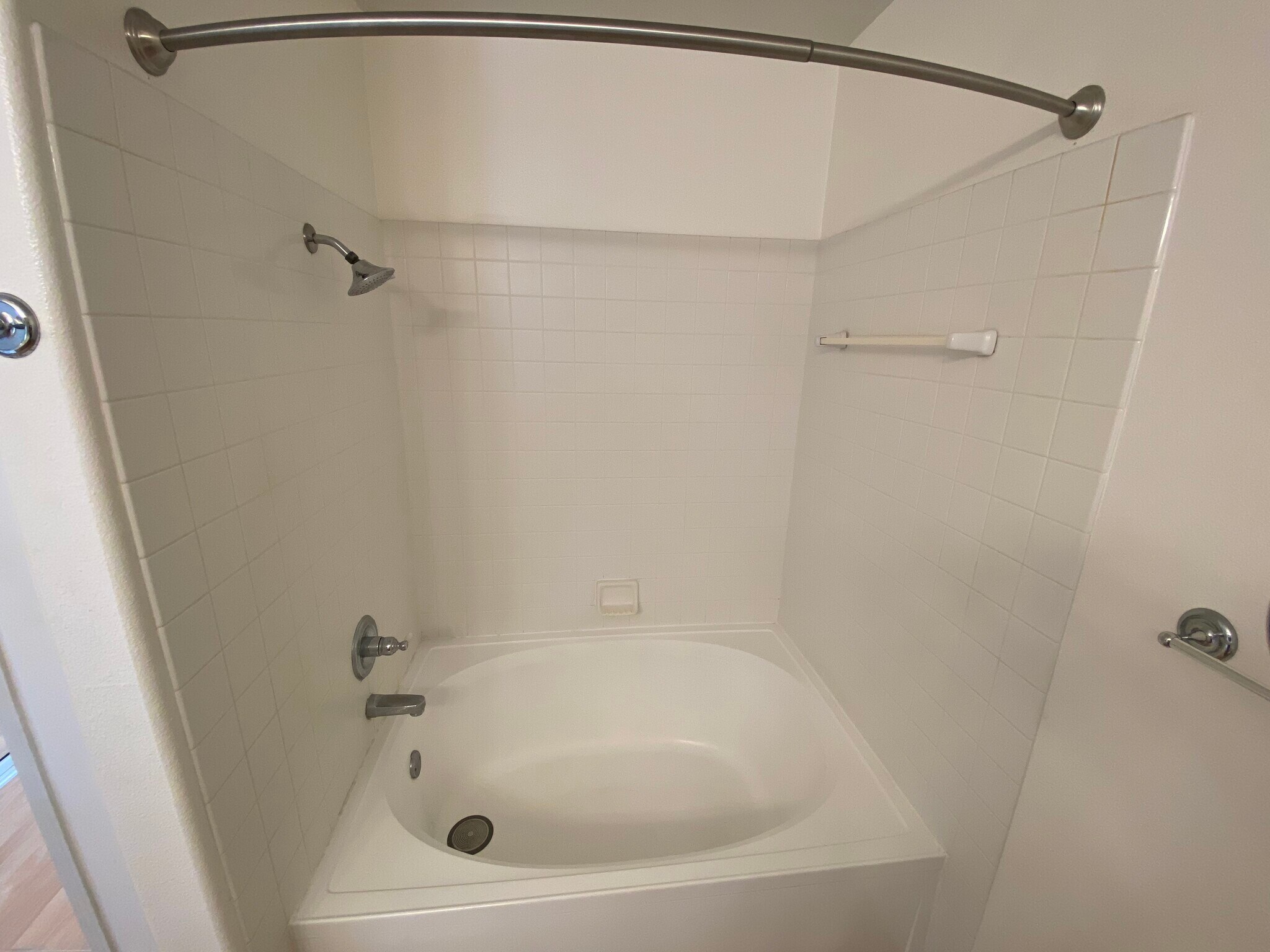 Main Bathroom Shower - 95-976 Wikao St