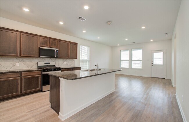 Building Photo - 4918 Eldorado Rose Pl