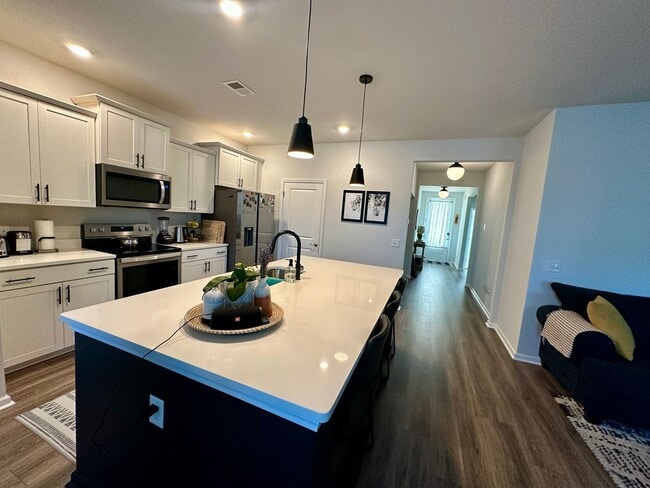 Building Photo - 3 BED | 2 BATH | TWO CAR GARAGE | WHITAKER PARK AT SAVANNAH QUARTERS