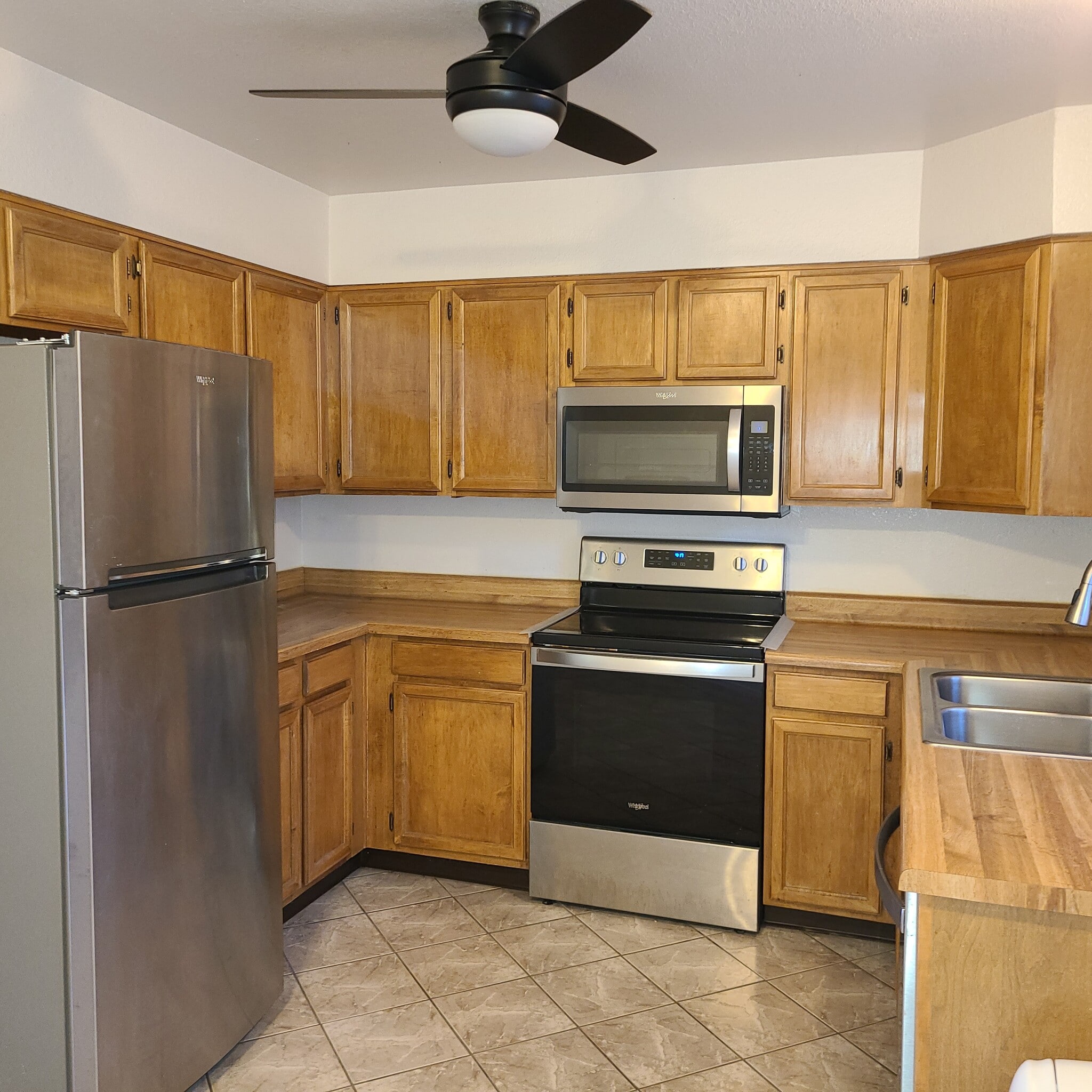 Building Photo - 3491 N Arizona Ave