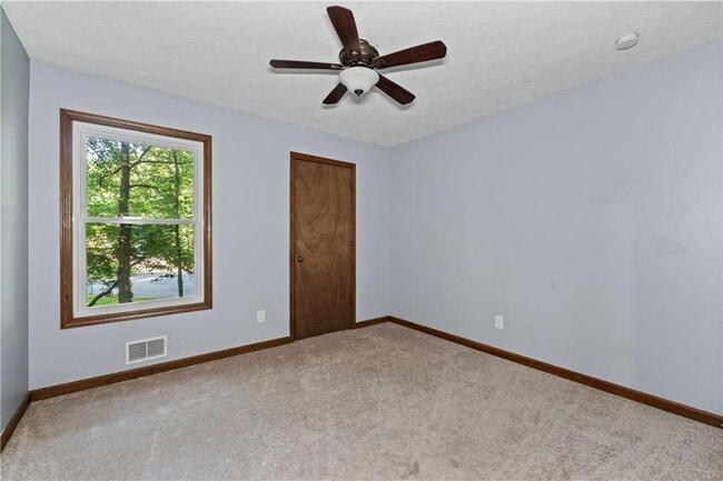 Building Photo - 2622 Sheffield Ct