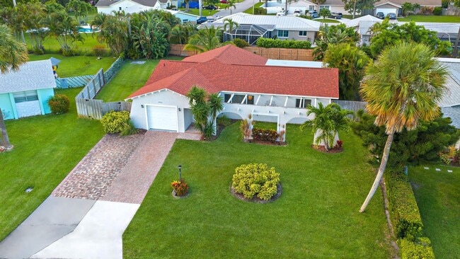 Building Photo - 3931 Flag Dr