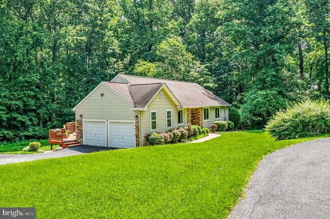Building Photo - 10870 Hammond Dr