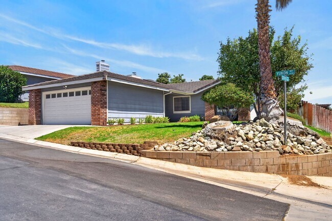 Building Photo - 4109 Yukon Way