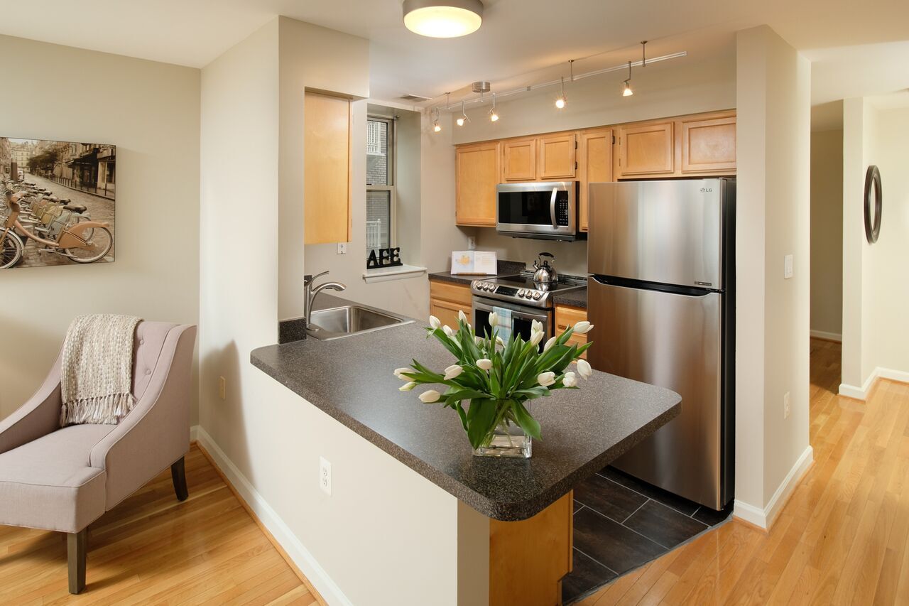 Building Photo - 1308 Clifton St NW