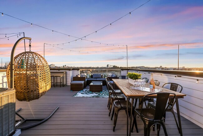 Building Photo - 1313 Baptist World Center Dr