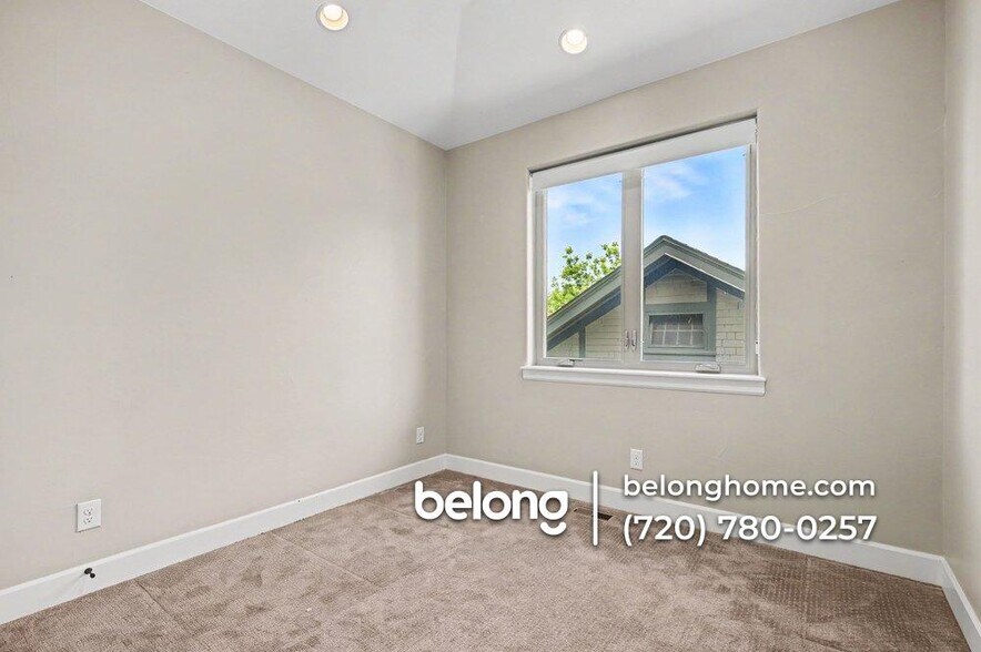 Building Photo - 1442 Fairfax St