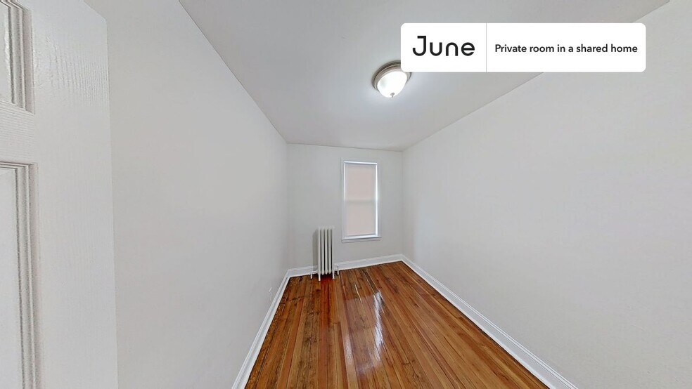 Primary Photo - Private bedroom in 4 bed/1 bath Home