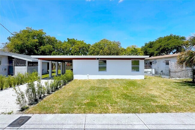 Primary Photo - 2501 NW 21st St