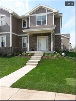 Building Photo - 2780 Blue Aster Blvd