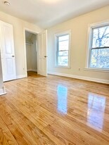 Building Photo - 1328 Williamson St