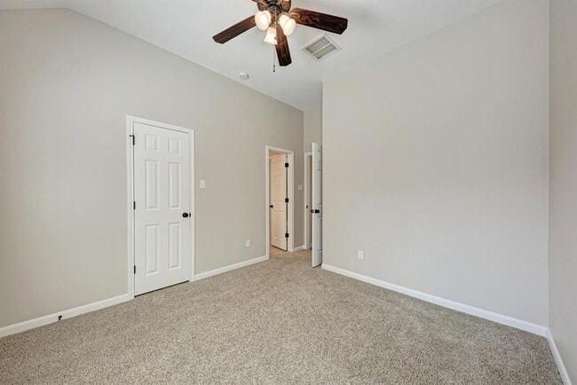 Building Photo - 108 Latitude Ln