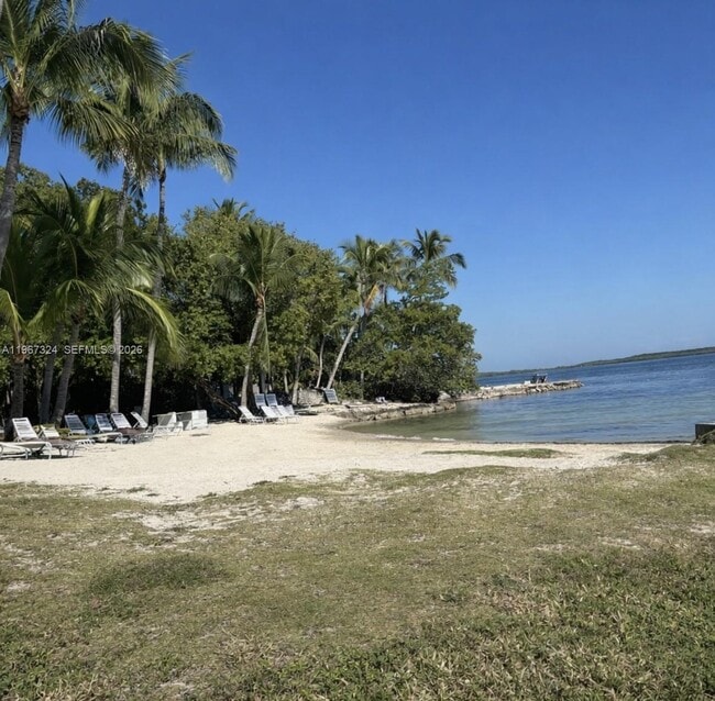 Building Photo - 63 Bass Ave