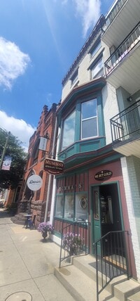 Building Photo - 34 W Main St