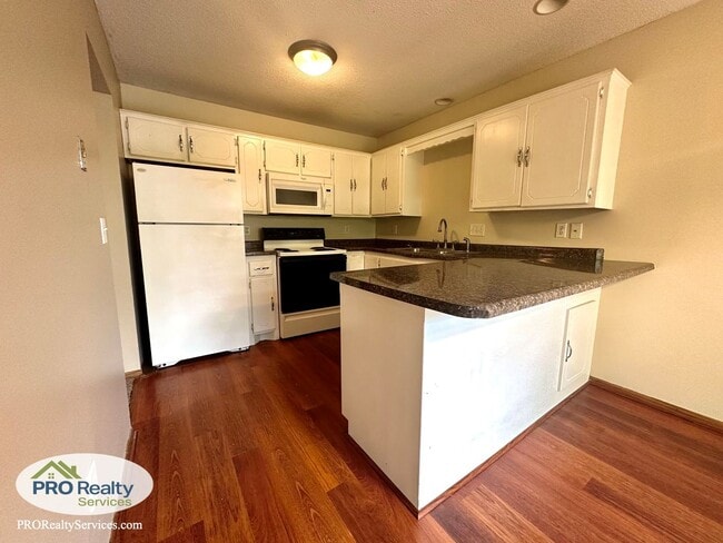 Building Photo - 13350 Timber Crest Dr