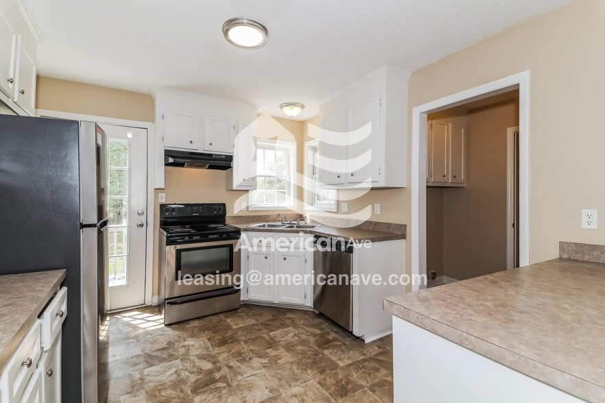 Building Photo - 6 Ashley Brook Ct