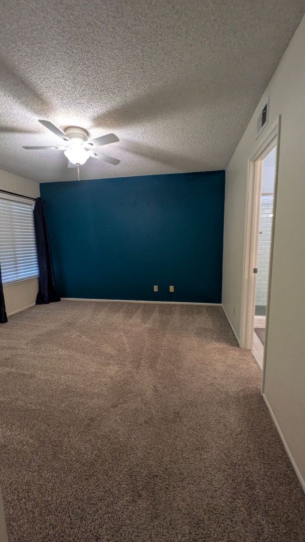 Building Photo - Cute two bedroom condo