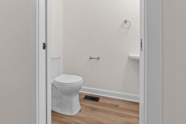 Building Photo - 4448 Evanston Ave