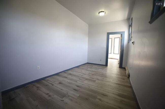 Building Photo - 3657 KENNEDY Blvd