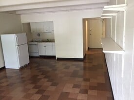 Building Photo - Harvest Manor Apartments