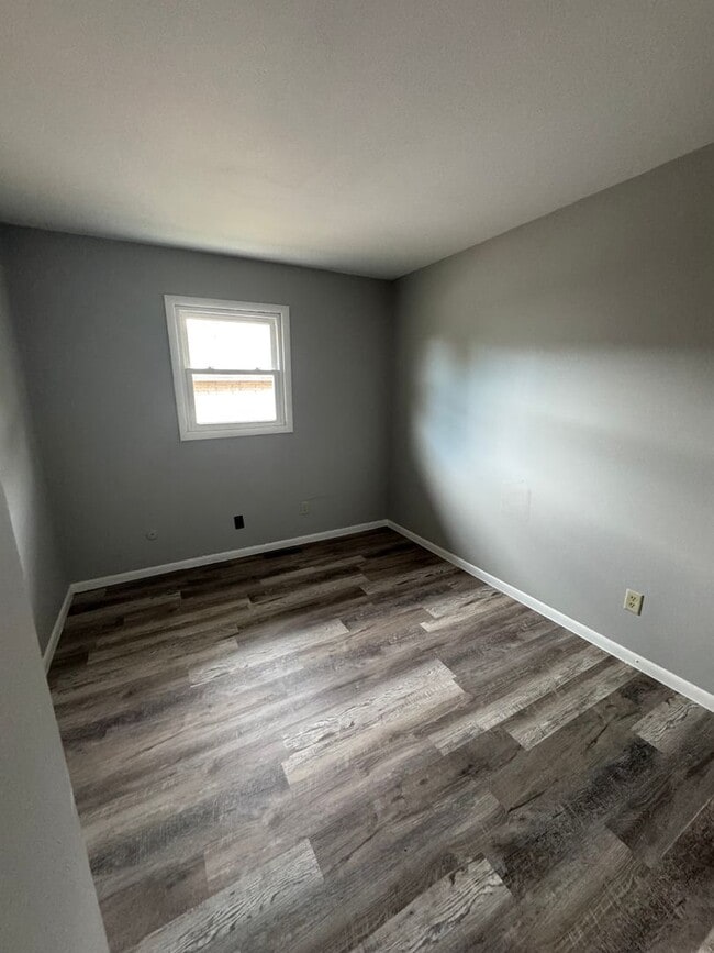 Building Photo - 3308 Sablewood Dr