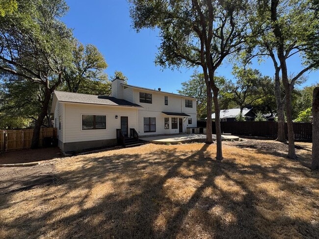 Building Photo - 12604 Shady Acres Dr