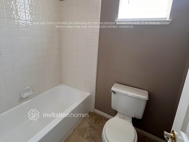 Building Photo - 2506 Serenity Ct